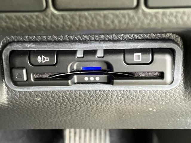 ステップワゴン eHEVスパーダ 新品タイヤ/保証書/純正 11インチ SDナビ/フリップダウンモニター 純正 10.1インチ/衝突安全装置/両側電動スライドドア/シートヒーター/車線逸脱防止支援システム/シート ハーフレザー ETC(26枚目)