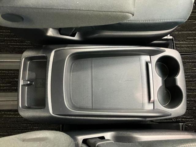 アルファード Ｓ　ディスプレイオーディオ＋ナビ９インチ／衝突安全装置／両側電動スライドドア／車線逸脱防止支援システム／パーキングアシスト　バックガイド／ヘッドランプ　ＬＥＤ／ＥＴＣ／ＥＢＤ付ＡＢＳ　衝突被害軽減システム（33枚目）