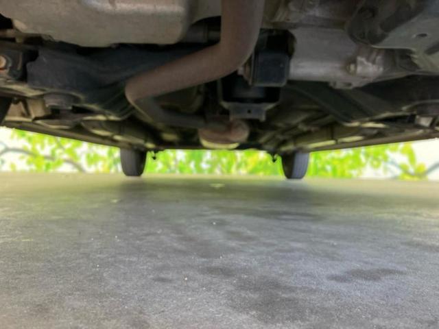 ミラココア ココアプラスＸ　新品タイヤ／純正　ＳＤナビ／Ｂｌｕｅｔｏｏｔｈ接続／ＥＴＣ／ＥＢＤ付ＡＢＳ／フルセグＴＶ／ルーフレール／エアバッグ　運転席／エアバッグ　助手席／パワーウインドウ／キーレスエントリー／オートエアコン（48枚目）