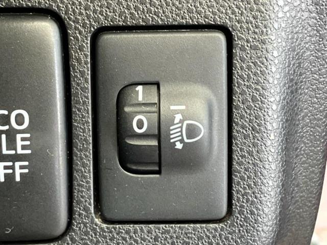 ミラココア ココアプラスＸ　社外　ＳＤナビ／Ｂｌｕｅｔｏｏｔｈ接続／ＥＢＤ付ＡＢＳ／ワンセグＴＶ／ＤＶＤ／ルーフレール／エアバッグ　運転席／エアバッグ　助手席／パワーウインドウ／キーレスエントリー／オートエアコン　ＤＶＤ再生（24枚目）