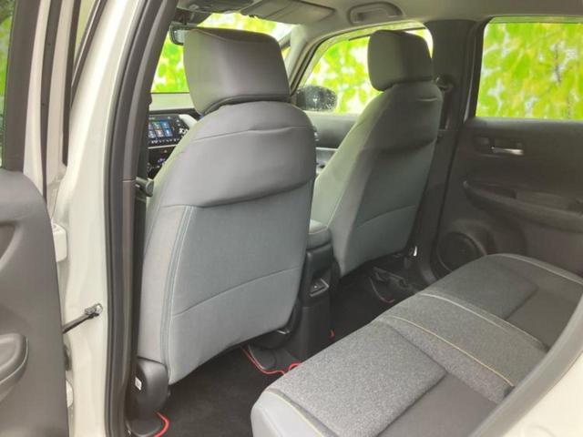 フィット ｅＨＥＶ　ＲＳ　保証書／ディスプレイオーディオ＋ナビ９インチ／ホンダセンシング／車線逸脱防止支援システム／シート　ハーフレザー／ドライブレコーダー　前後／ヘッドランプ　ＬＥＤ／ＵＳＢジャック　衝突被害軽減システム（8枚目）