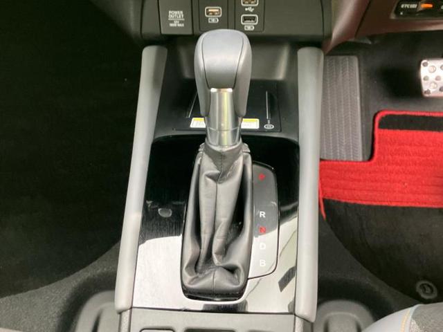 フィット ｅＨＥＶ　ＲＳ　保証書／ディスプレイオーディオ＋ナビ９インチ／ホンダセンシング／車線逸脱防止支援システム／シート　ハーフレザー／ドライブレコーダー　前後／ヘッドランプ　ＬＥＤ／ＵＳＢジャック　衝突被害軽減システム（24枚目）