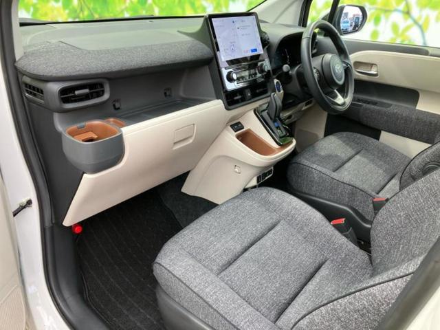 シエンタ ハイブリッドＺ　保証書／ディスプレイオーディオ＋ナビ１０インチ／トヨタセーフティセンス／両側電動スライドドア／車線逸脱防止支援システム／ヘッドランプ　ＬＥＤ／ＵＳＢジャック／Ｂｌｕｅｔｏｏｔｈ接続／ＥＴＣ　禁煙車（7枚目）