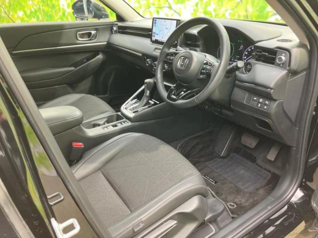 ヴェゼル eHEV Z 保証書/純正 9インチ ナビ/ホンダセンシング/シートヒーター 前席/車線逸脱防止支援システム/シート ハーフレザー/パーキングアシスト バックガイド/電動バックドア 衝突被害軽減システム DVD再生(5枚目)