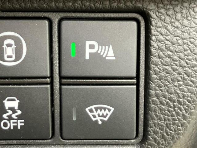 ヴェゼル eHEV Z 保証書/純正 9インチ ナビ/ホンダセンシング/シートヒーター 前席/車線逸脱防止支援システム/シート ハーフレザー/パーキングアシスト バックガイド/電動バックドア 衝突被害軽減システム DVD再生(28枚目)