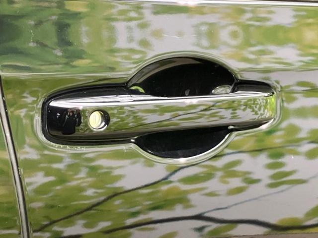 ヴェゼル eHEV Z 保証書/純正 9インチ ナビ/ホンダセンシング/シートヒーター 前席/車線逸脱防止支援システム/シート ハーフレザー/パーキングアシスト バックガイド/電動バックドア 衝突被害軽減システム DVD再生(44枚目)