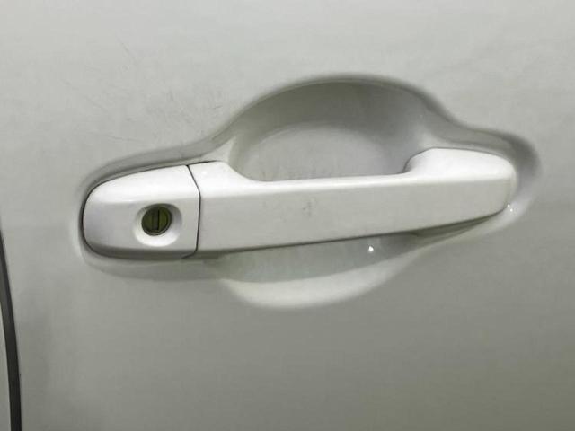 アクア Ｌ　保証書／社外　メモリーナビ／衝突安全装置／車線逸脱防止支援システム／ドライブレコーダー　前後／ＥＴＣ／ＡＢＳ／横滑り防止装置／アイドリングストップ／バックモニター／禁煙車／エアバッグ　運転席　ドラレコ（41枚目）