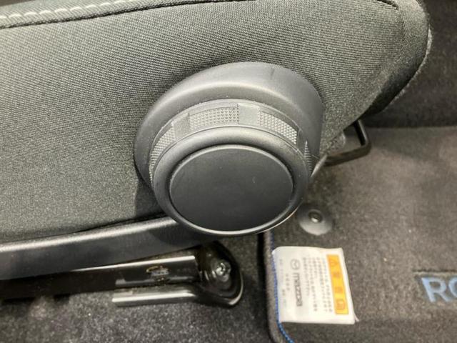 ロードスター ９９０Ｓ　保証書／アイアクティブセンス（マツダ）／車線逸脱防止支援システム／ドライブレコーダー　純正／ヘッドランプ　ＬＥＤ／ＵＳＢジャック／ＥＴＣ／ＥＢＤ付ＡＢＳ／横滑り防止装置／エアバッグ　運転席　ドラレコ（37枚目）