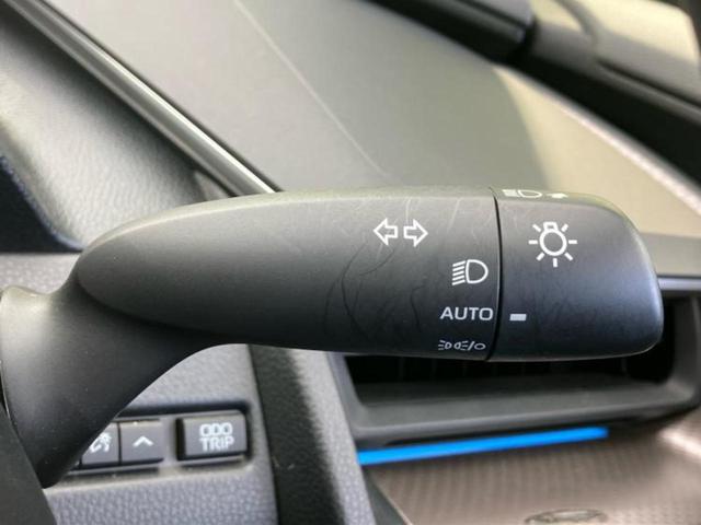 プリウス Z 保証書/ディスプレイオーディオ+ナビ/衝突安全装置/シートヒーター 前席/全方位モニター/車線逸脱防止支援システム/シート 合皮/パーキングアシスト 自動操舵/電動バックドア 衝突被害軽減システム(16枚目)