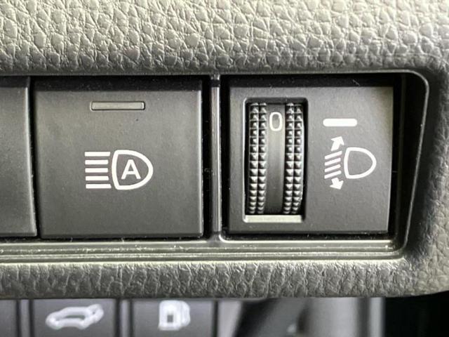 プリウス Z 保証書/ディスプレイオーディオ+ナビ/衝突安全装置/シートヒーター 前席/全方位モニター/車線逸脱防止支援システム/シート 合皮/パーキングアシスト 自動操舵/電動バックドア 衝突被害軽減システム(29枚目)