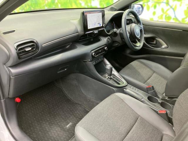 ヤリス ハイブリッドZ 保証書/ディスプレイオーディオ+ナビ8インチ/トヨタセーフティセンス/シートヒーター 前席/車線逸脱防止支援システム/ヘッドランプ LED/USBジャック/Bluetooth接続 衝突被害軽減システム(7枚目)