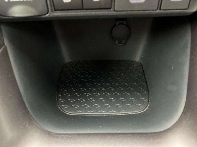 ヤリス ハイブリッドZ 保証書/ディスプレイオーディオ+ナビ8インチ/トヨタセーフティセンス/シートヒーター 前席/車線逸脱防止支援システム/ヘッドランプ LED/USBジャック/Bluetooth接続 衝突被害軽減システム(37枚目)