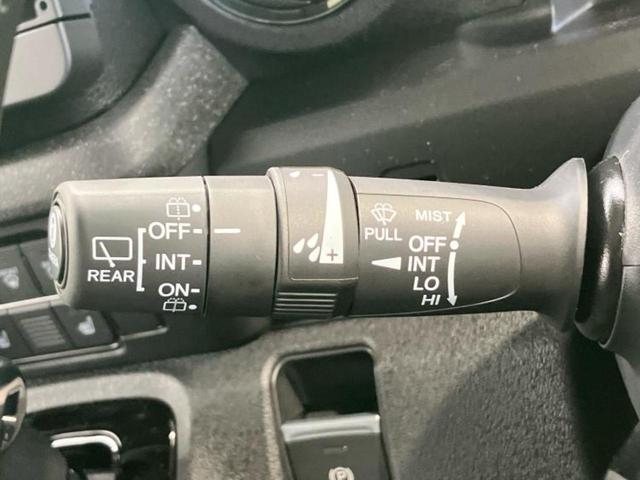 N-BOXカスタム ターボコーディネートスタイル2トーン 保証書/純正 9インチ ナビ/ホンダセンシング/両側電動スライドドア/シートヒーター 前席/マルチビューカメラシステム/車線逸脱防止支援システム/シート 合皮/届出済未使用車/ヘッドランプ LED(18枚目)