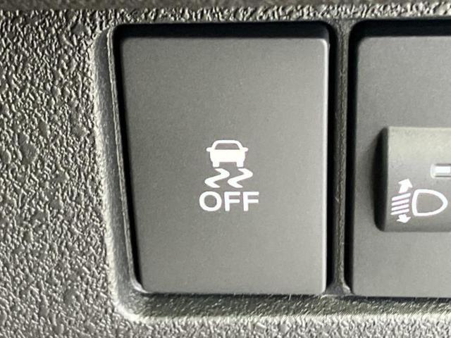 N-BOXカスタム ターボコーディネートスタイル2トーン 保証書/純正 9インチ ナビ/ホンダセンシング/両側電動スライドドア/シートヒーター 前席/マルチビューカメラシステム/車線逸脱防止支援システム/シート 合皮/届出済未使用車/ヘッドランプ LED(29枚目)