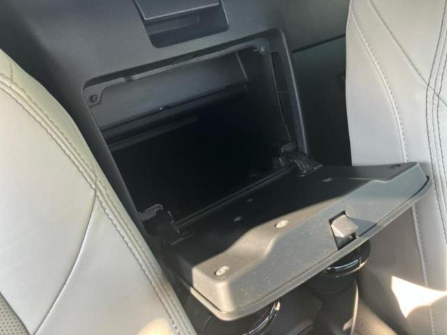 ロードスター Ｓレザーパッケージホワイトセレクション　純正　メモリーナビ／アイアクティブセンス（マツダ）／シートヒーター　前席／車線逸脱防止支援システム／シート　合皮／ヘッドランプ　ＬＥＤ／Ｂｌｕｅｔｏｏｔｈ接続／ＥＢＤ付ＡＢＳ／横滑り防止装置（27枚目）