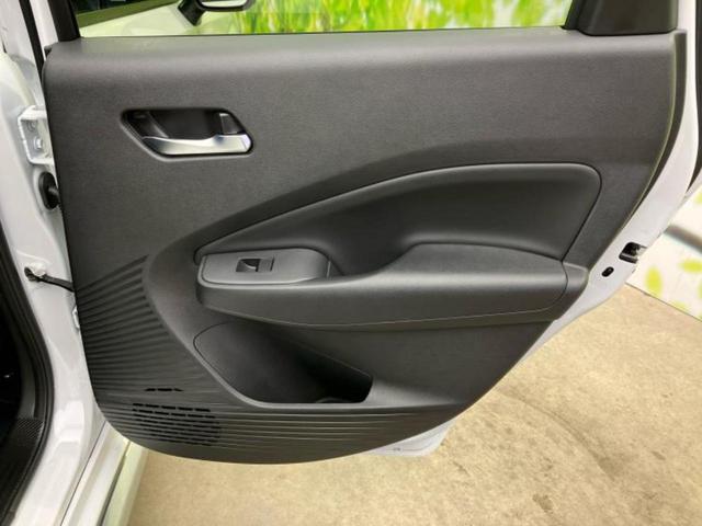 オーラ オーテックスポーツスペック　純正エアロ／ＢＯＳＥ／保証書／純正　９インチ　メモリーナビ／インテリジェントルームミラー／エマージェンシーブレーキ／シートヒーター　前席／アラウンドビューモニター／車線逸脱防止支援システム　革シート（21枚目）