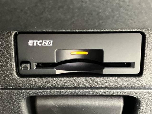 オーラ オーテックスポーツスペック　純正エアロ／ＢＯＳＥ／保証書／純正　９インチ　メモリーナビ／インテリジェントルームミラー／エマージェンシーブレーキ／シートヒーター　前席／アラウンドビューモニター／車線逸脱防止支援システム　革シート（25枚目）