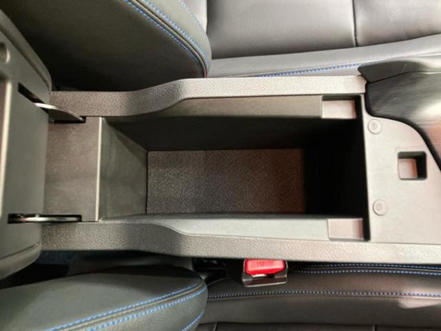 オーラ オーテックスポーツスペック　純正エアロ／ＢＯＳＥ／保証書／純正　９インチ　メモリーナビ／インテリジェントルームミラー／エマージェンシーブレーキ／シートヒーター　前席／アラウンドビューモニター／車線逸脱防止支援システム　革シート（33枚目）