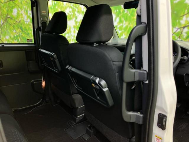 ルーミー カスタムＧ－Ｔ　保証書／ディスプレイオーディオ９インチ／スマートアシスト（トヨタ・ダイハツ）／両側電動スライドドア／シートヒーター　前席／パノラミックビューモニター／車線逸脱防止支援システム／登録済未使用車　ターボ（6枚目）