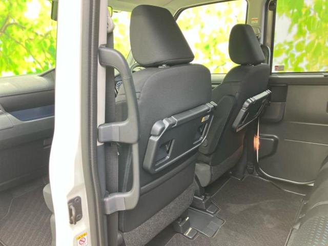 ルーミー カスタムＧ－Ｔ　保証書／ディスプレイオーディオ９インチ／スマートアシスト（トヨタ・ダイハツ）／両側電動スライドドア／シートヒーター　前席／パノラミックビューモニター／車線逸脱防止支援システム／登録済未使用車　ターボ（8枚目）