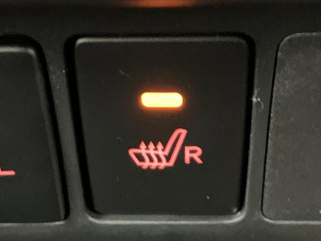 ルーミー カスタムＧ－Ｔ　保証書／ディスプレイオーディオ９インチ／スマートアシスト（トヨタ・ダイハツ）／両側電動スライドドア／シートヒーター　前席／パノラミックビューモニター／車線逸脱防止支援システム／登録済未使用車　ターボ（35枚目）