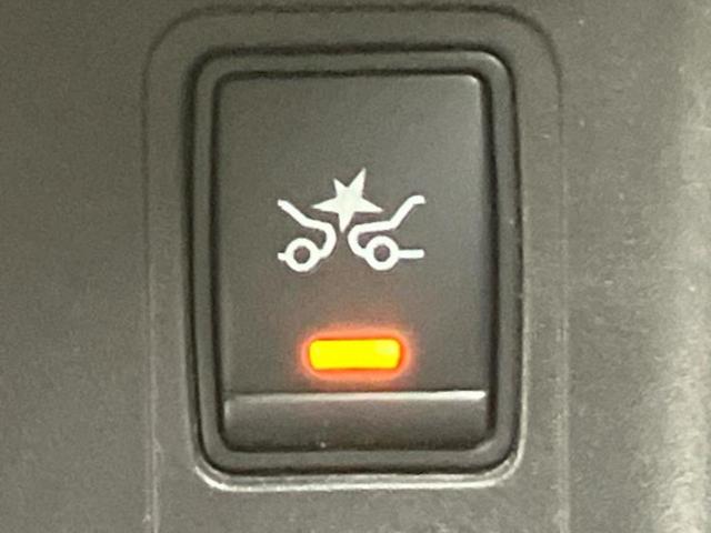 セレナ Ｘ　新品タイヤ／純正　９インチ　メモリーナビ／フリップダウンモニター　純正　１１インチ／エマージェンシーブレーキ／両側電動スライドドア／アラウンドビューモニター／車線逸脱防止支援システム　全周囲カメラ（40枚目）