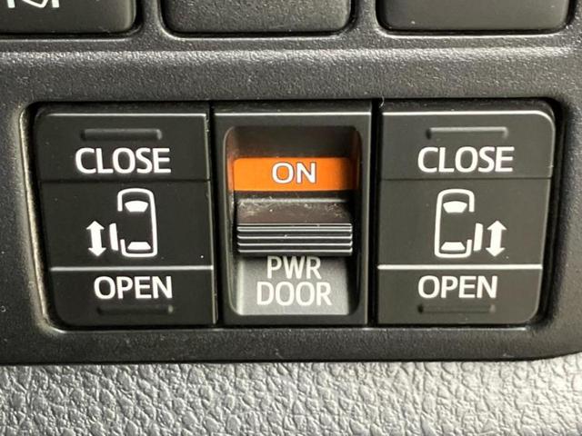 ヴォクシー ハイブリッドＺＳキラメキ２　社外　９インチ　ＳＤナビ／フリップダウンモニター　社外　１０インチ／トヨタセーフティセンス／両側電動スライドドア／シートヒーター　前席／車線逸脱防止支援システム／ドライブレコーダー　前後　バックカメラ（39枚目）