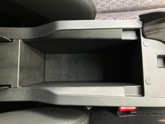 オーラ Ｇ　ＢＯＳＥ／保証書／ディスプレイオーディオ＋ナビ９インチ／エマージェンシーブレーキ／シートヒーター　前席／アラウンドビューモニター／車線逸脱防止支援システム／シート　ハーフレザー／プロパイロット　寒冷地（31枚目）