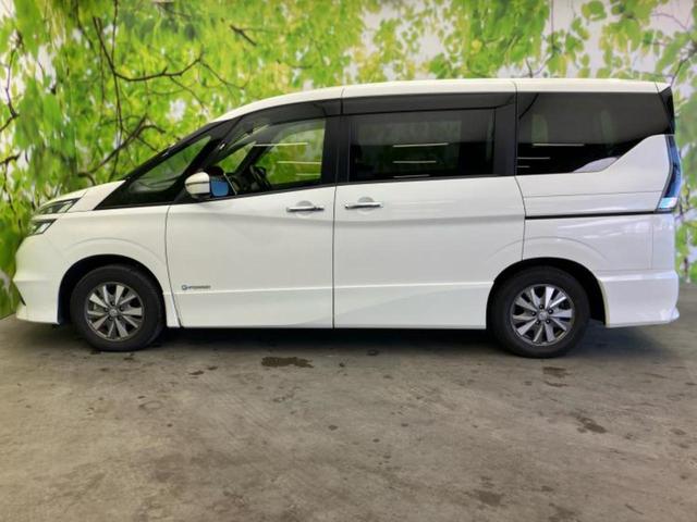 セレナ ｅパワーハイウェイスターＶ　社外　９インチ　ＳＤナビ／インテリジェントルームミラー／エマージェンシーブレーキ／両側電動スライドドア／シートヒーター　前席／アラウンドビューモニター／車線逸脱防止支援システム／プロパイロット　ＥＴＣ（2枚目）