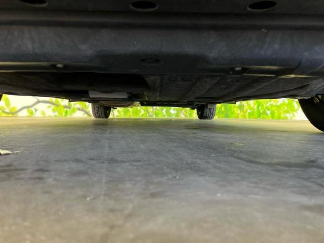 セレナ ｅパワーハイウェイスターＶ　社外　９インチ　ＳＤナビ／インテリジェントルームミラー／エマージェンシーブレーキ／両側電動スライドドア／シートヒーター　前席／アラウンドビューモニター／車線逸脱防止支援システム／プロパイロット　ＥＴＣ（46枚目）