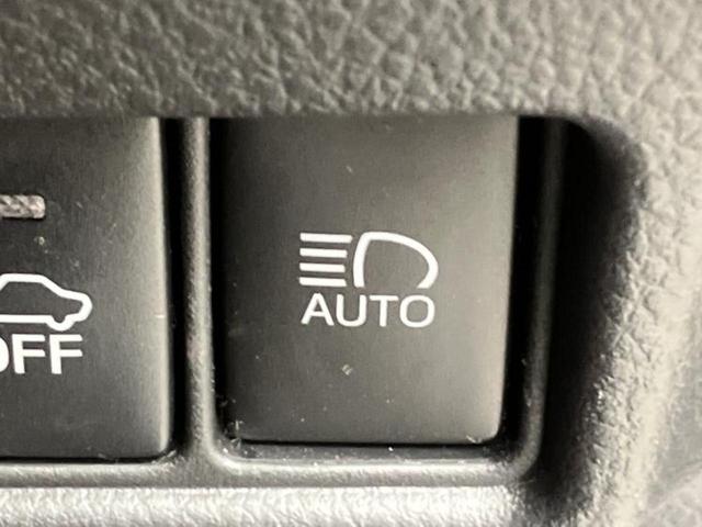 Ｃ－ＨＲ Ｓ　ＬＥＤパッケージ　新品タイヤ／保証書／純正　ＳＤナビ／トヨタセーフティセンス／車線逸脱防止支援システム／ヘッドランプ　ＬＥＤ／Ｂｌｕｅｔｏｏｔｈ接続／ＥＢＤ付ＡＢＳ／横滑り防止装置／アイドリングストップ　バックカメラ（27枚目）