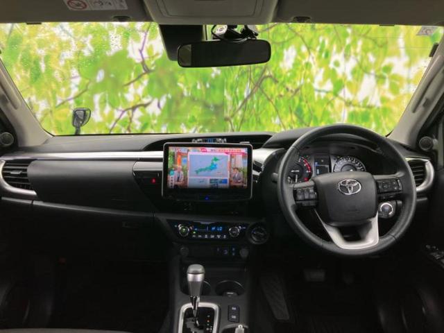 ハイラックス ４ＷＤ　Ｚ　社外　１１インチ　ＳＤナビ／衝突安全装置／車線逸脱防止支援システム／ドライブレコーダー　社外／ヘッドランプ　ＬＥＤ／Ｂｌｕｅｔｏｏｔｈ接続／ＥＢＤ付ＡＢＳ／横滑り防止装置／アイドリングストップ　４ＷＤ（4枚目）