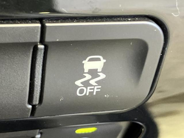 プリウス Ｓツーリングセレクション　新品タイヤ／純正エアロ／保証書／純正　９インチ　ＳＤナビ／トヨタセーフティセンス／シートヒーター／パノラミックビューモニター／車線逸脱防止支援システム／シート　フルレザー／ヘッドランプ　ＬＥＤ　ＥＴＣ（28枚目）