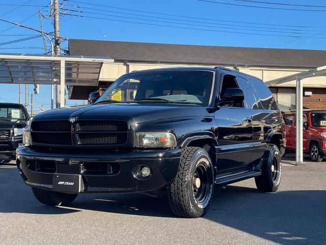 ダッジ・ラム ラムチャージャー 新車並行 ユーザー買取 当社メンテ済車両 希少ラムチャージャー V8-5.9マグナムエンジン AWCデイトナ15inch&YOKOHAMAジオランダー R7.3月車検時(69,886km)燃料ポンプ/プラグ8本/タイロッドエンドアウター交換済(8枚目)