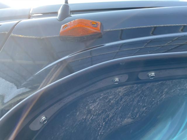 ダッジ・ラム ラムチャージャー 新車並行 ユーザー買取 当社メンテ済車両 希少ラムチャージャー V8-5.9マグナムエンジン AWCデイトナ15inch&YOKOHAMAジオランダー R7.3月車検時(69,886km)燃料ポンプ/プラグ8本/タイロッドエンドアウター交換済(14枚目)