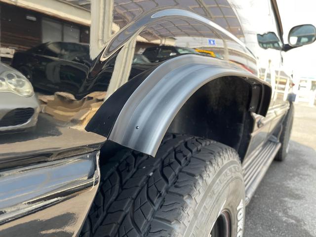 ダッジ・ラム ラムチャージャー 新車並行 ユーザー買取 当社メンテ済車両 希少ラムチャージャー V8-5.9マグナムエンジン AWCデイトナ15inch&YOKOHAMAジオランダー R7.3月車検時(69,886km)燃料ポンプ/プラグ8本/タイロッドエンドアウター交換済(16枚目)