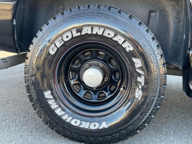 ダッジ・ラム ラムチャージャー 新車並行 ユーザー買取 当社メンテ済車両 希少ラムチャージャー V8-5.9マグナムエンジン AWCデイトナ15inch&YOKOHAMAジオランダー R7.3月車検時(69,886km)燃料ポンプ/プラグ8本/タイロッドエンドアウター交換済(22枚目)