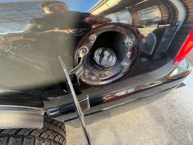 ダッジ・ラム ラムチャージャー 新車並行 ユーザー買取 当社メンテ済車両 希少ラムチャージャー V8-5.9マグナムエンジン AWCデイトナ15inch&YOKOHAMAジオランダー R7.3月車検時(69,886km)燃料ポンプ/プラグ8本/タイロッドエンドアウター交換済(55枚目)