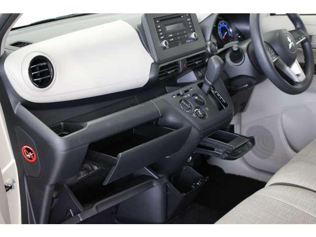 eKワゴン M 衝突被害軽減ブレーキ 禁煙車 誤発進抑制(17枚目)