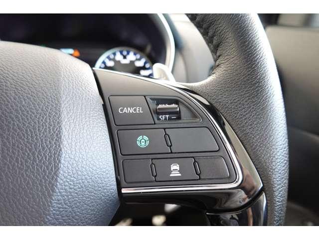 エクリプスクロスPHEV P 社有車UP スマホ連携ナビ サンルーフ(17枚目)