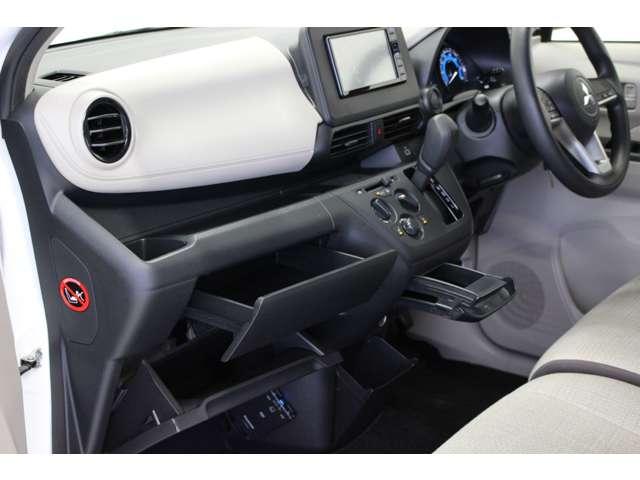 eKワゴン M 衝突被害軽減ブレーキ 禁煙車 誤発進抑制(17枚目)