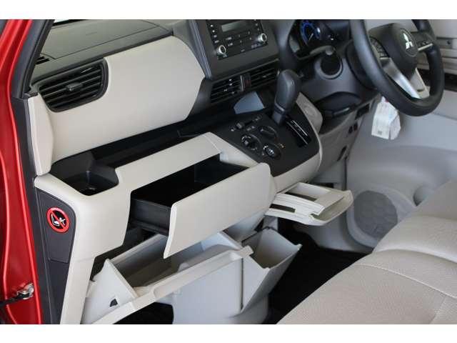 eKスペース M 衝突被害軽減ブレーキ 禁煙車 誤発進抑制(18枚目)