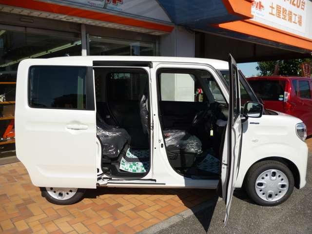 ハイブリッドG 衝突被害軽減ブレーキ非装着車 届出済未使用車(4枚目)
