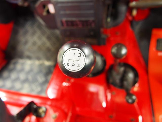 ジープ キャンバストップ　オリジナルノーマルＪ５５ディーゼルターボ幌＆サントップ全塗装済４ナンバーＮＯｘＰＭ不適合４ＤＲ５切替式４ＷＤ禁煙車４ＭＴフリーハブ２．７Ｌ下廻り防錆済走行１．４万キロ最終年式車取扱説明書保証書記録簿（71枚目）