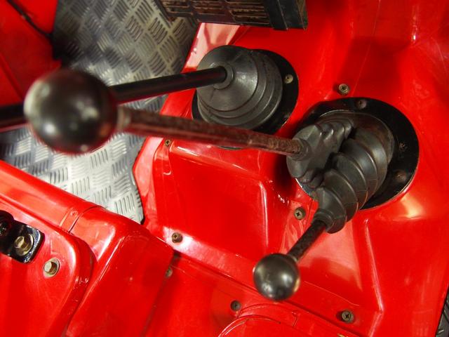 ジープ キャンバストップ　オリジナルノーマルＪ５５ディーゼルターボ幌＆サントップ全塗装済４ナンバーＮＯｘＰＭ不適合４ＤＲ５切替式４ＷＤ禁煙車４ＭＴフリーハブ２．７Ｌ下廻り防錆済走行１．４万キロ最終年式車取扱説明書保証書記録簿（72枚目）