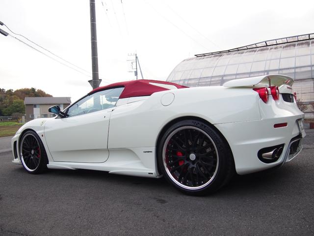 Ｆ４３０スパイダー Ｆ１　ＨＡＭＡＮＮフルエアロＷＯＲＫ２０ＡＷ車高調Ｊ－ＷＯＬＦ可変マフラーイノテックエキマニＣＯＲＮＥＳ正規ディーラー車スクーデリアカーボンミラーロッソレザー＆幌＆キャリパーナビＢカメラカーボンインテリア（27枚目）