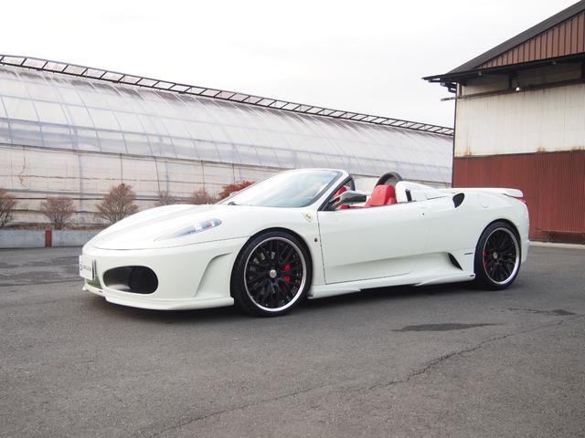 Ｆ４３０スパイダー Ｆ１　ＨＡＭＡＮＮフルエアロＷＯＲＫ２０ＡＷ車高調Ｊ－ＷＯＬＦ可変マフラーイノテックエキマニＣＯＲＮＥＳ正規ディーラー車スクーデリアカーボンミラーロッソレザー＆幌＆キャリパーナビＢカメラカーボンインテリア（38枚目）