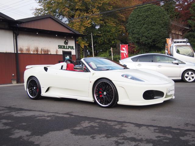 Ｆ４３０スパイダー Ｆ１　ＨＡＭＡＮＮフルエアロＷＯＲＫ２０ＡＷ車高調Ｊ－ＷＯＬＦ可変マフラーイノテックエキマニＣＯＲＮＥＳ正規ディーラー車スクーデリアカーボンミラーロッソレザー＆幌＆キャリパーナビＢカメラカーボンインテリア（39枚目）