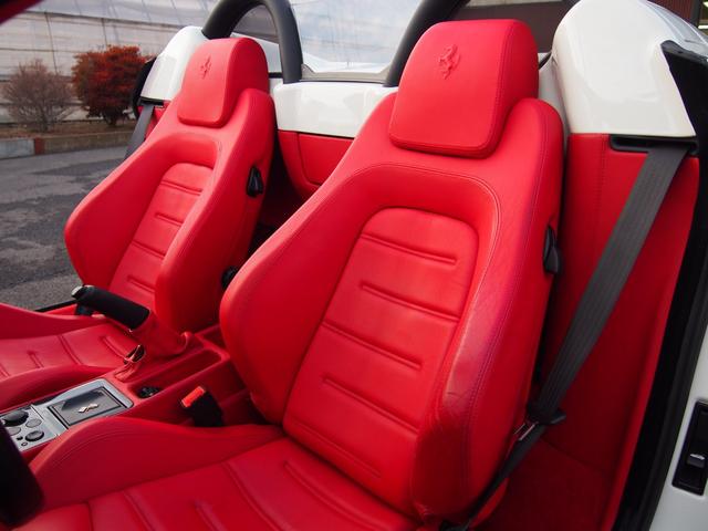 Ｆ４３０スパイダー Ｆ１　ＨＡＭＡＮＮフルエアロＷＯＲＫ２０ＡＷ車高調Ｊ－ＷＯＬＦ可変マフラーイノテックエキマニＣＯＲＮＥＳ正規ディーラー車スクーデリアカーボンミラーロッソレザー＆幌＆キャリパーナビＢカメラカーボンインテリア（48枚目）