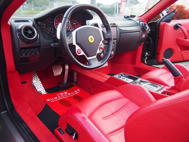 Ｆ４３０スパイダー Ｆ１　ＨＡＭＡＮＮフルエアロＷＯＲＫ２０ＡＷ車高調Ｊ－ＷＯＬＦ可変マフラーイノテックエキマニＣＯＲＮＥＳ正規ディーラー車スクーデリアカーボンミラーロッソレザー＆幌＆キャリパーナビＢカメラカーボンインテリア（52枚目）